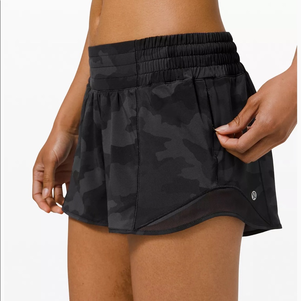 Black camo hotty hot shorts